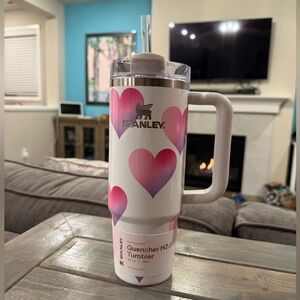 *2026 Target Exclusive* Stanley Heart Design 30oz Tumbler - White and Pink